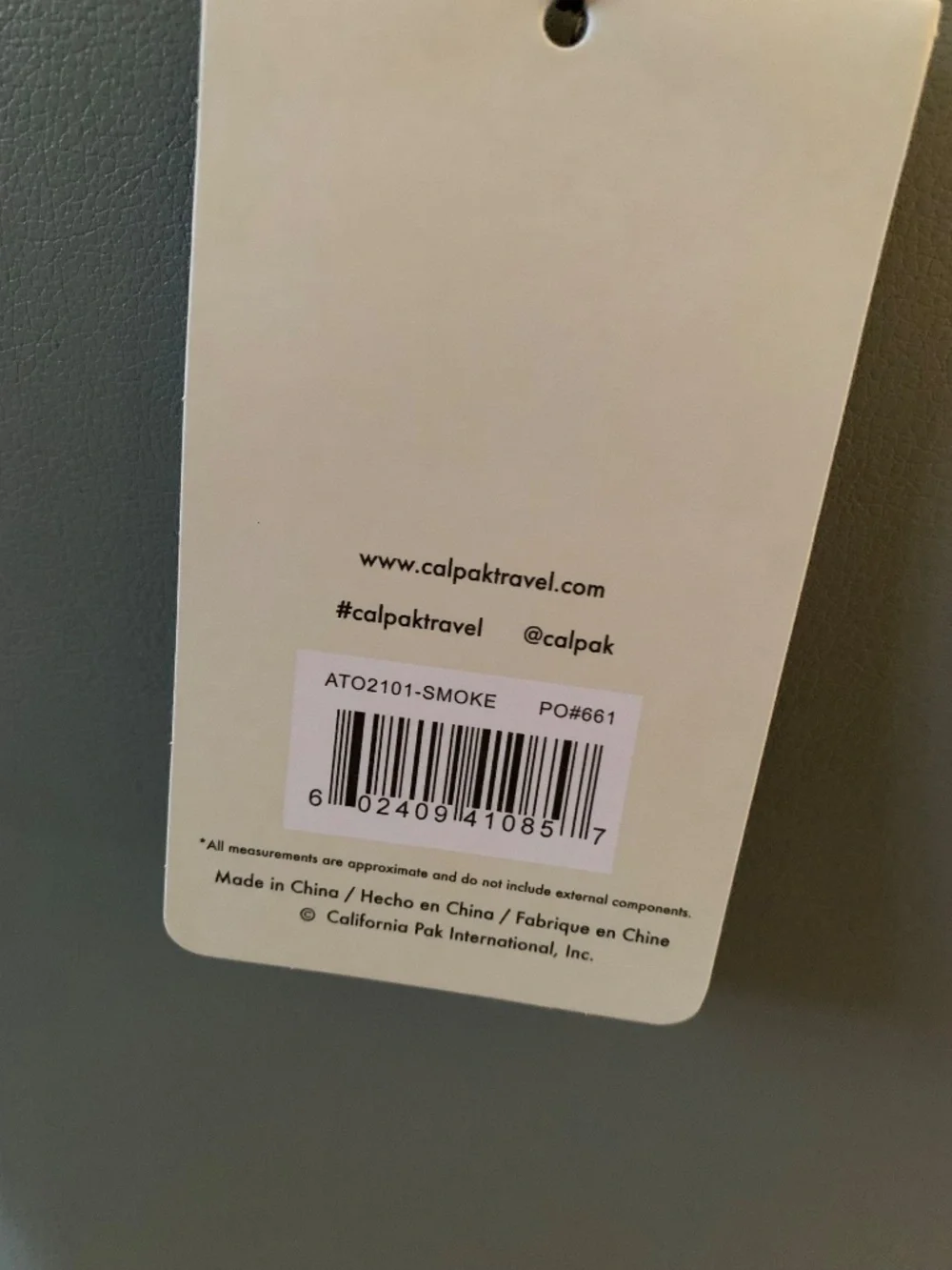 Brand-new CALPAK Haven 16